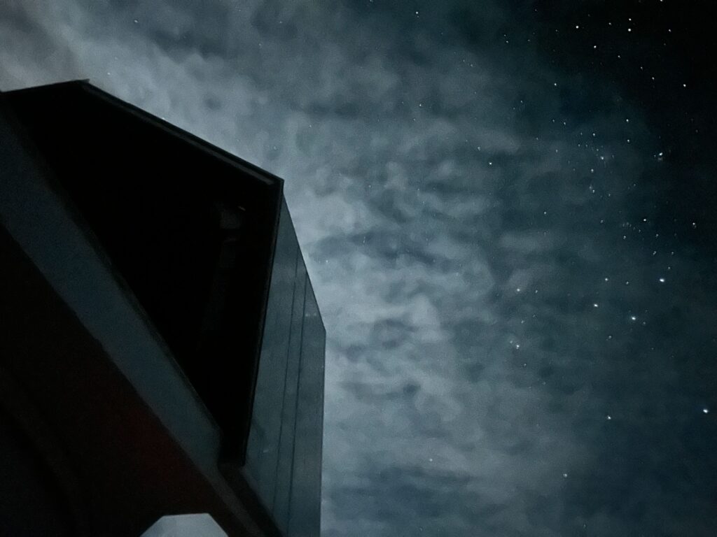 Surprisingly, stars are still visible with clouds like these. If you're an AO system.